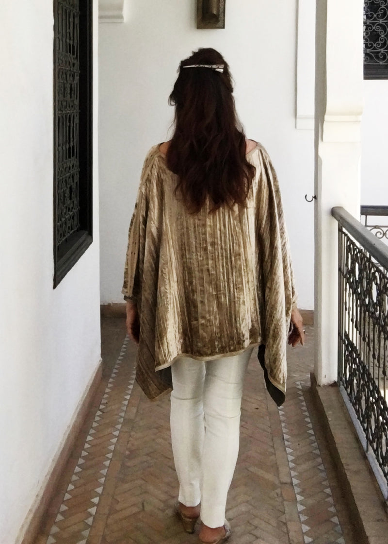Poncho, Crushed Velvet With Hand Embroidered Shoulder Detail (Cream)