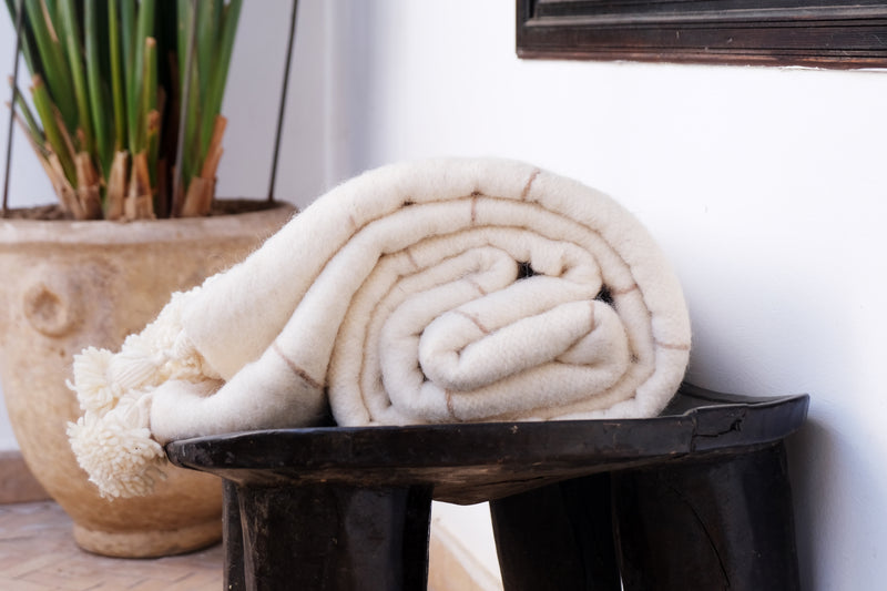 Luxury Cream Pure Natural Wool Pom-Pom Blanket